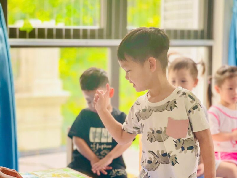 Tiết học tiếng Anh luôn làm các bạn nhỏ Strong Kids hào hứng - Ảnh 7